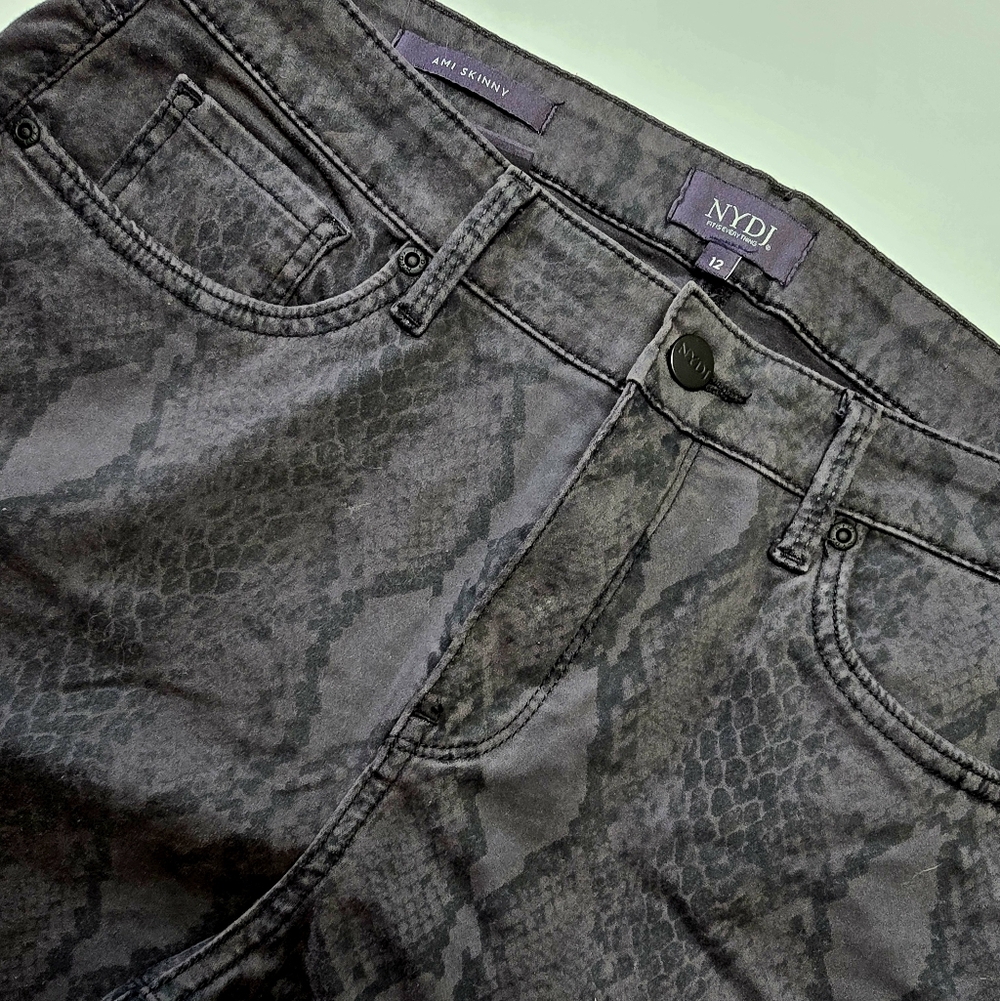 NYDJ Charcoal Snake Pattern Skinny Jeans